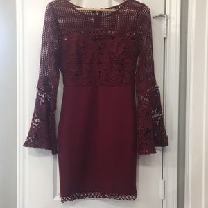 Maroon bell sleeve lace body con dress